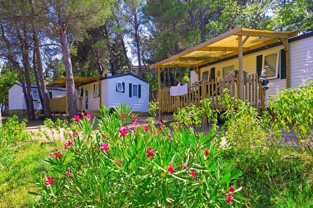 Camping La Pinède, una escapada natural en el corazón de las Corbières