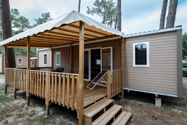 campings/francia/aquitania/landas/LeTatiou/mobil-home-privilege-3ch-001-yohan-espiaube-personnalise.jpg