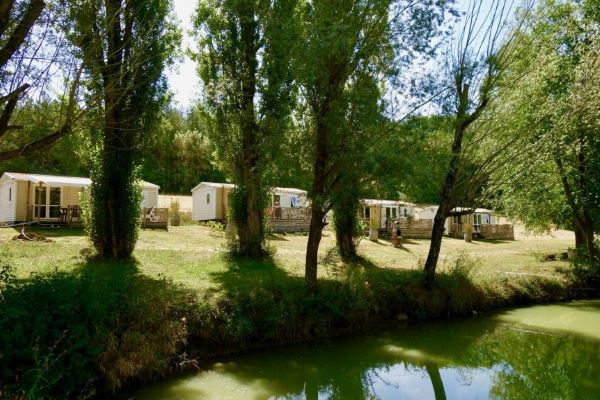 /campings/francia/aquitania/lot-y-garona/LacdeNguenou/dsc04966-900x565.jpg