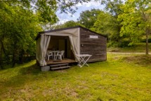 Bungalows toilés Tithome