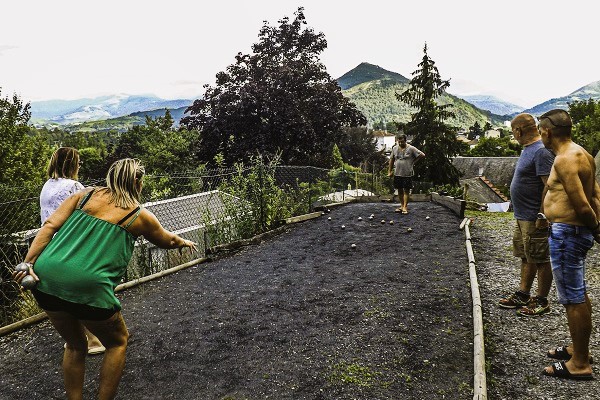 /campings/francia/midi-pirineos/altos-pirineos/PleinSoleil/petanque-modifiee-50pct.jpg