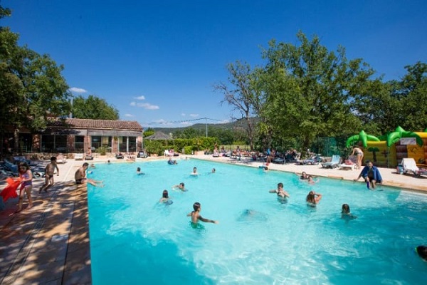 Au Domaine des Chênes Blancs, Saint Saturnin les Apt (Vaucluse)