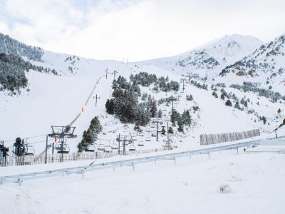 Ski dans les Pyrénées de Gerone