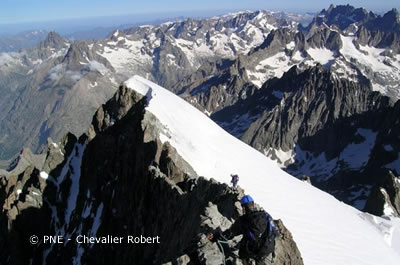 Alpinismo y escalada en el Parc National des…