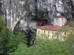 Santuario y lagos de Covadonga